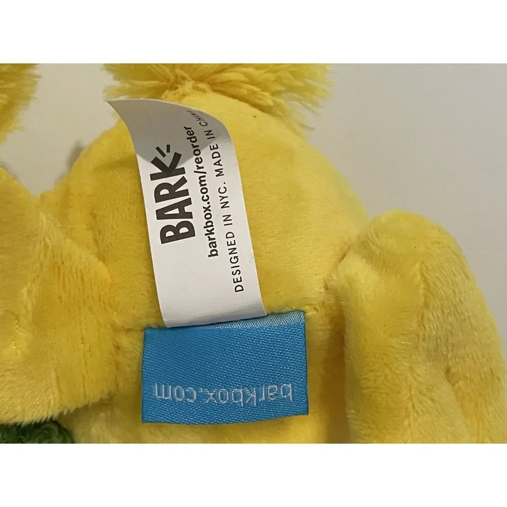 BARK‎ Woodstock Plush Christmas Holiday Wreath Dog Toy